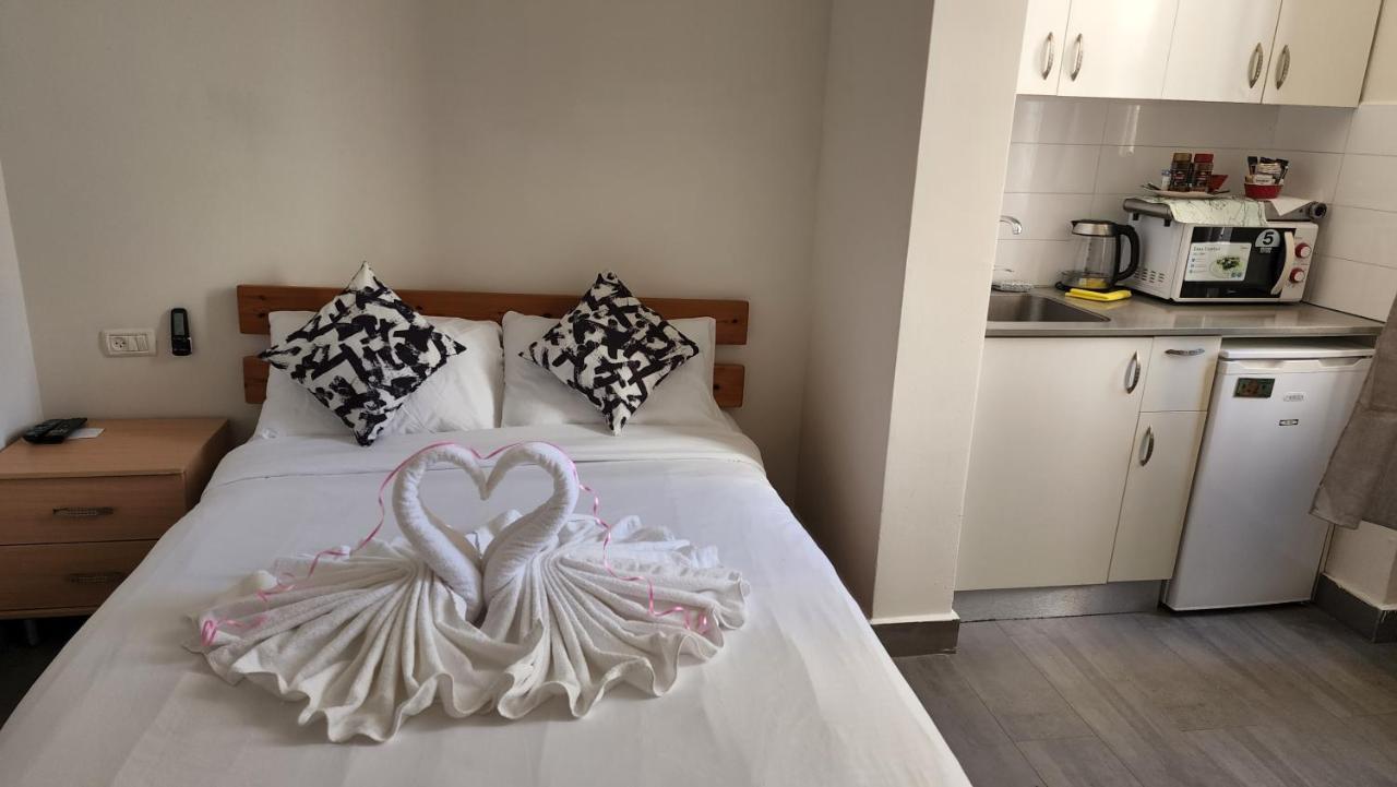 David Hameleh House Lejlighedshotel Netanya Eksteriør billede