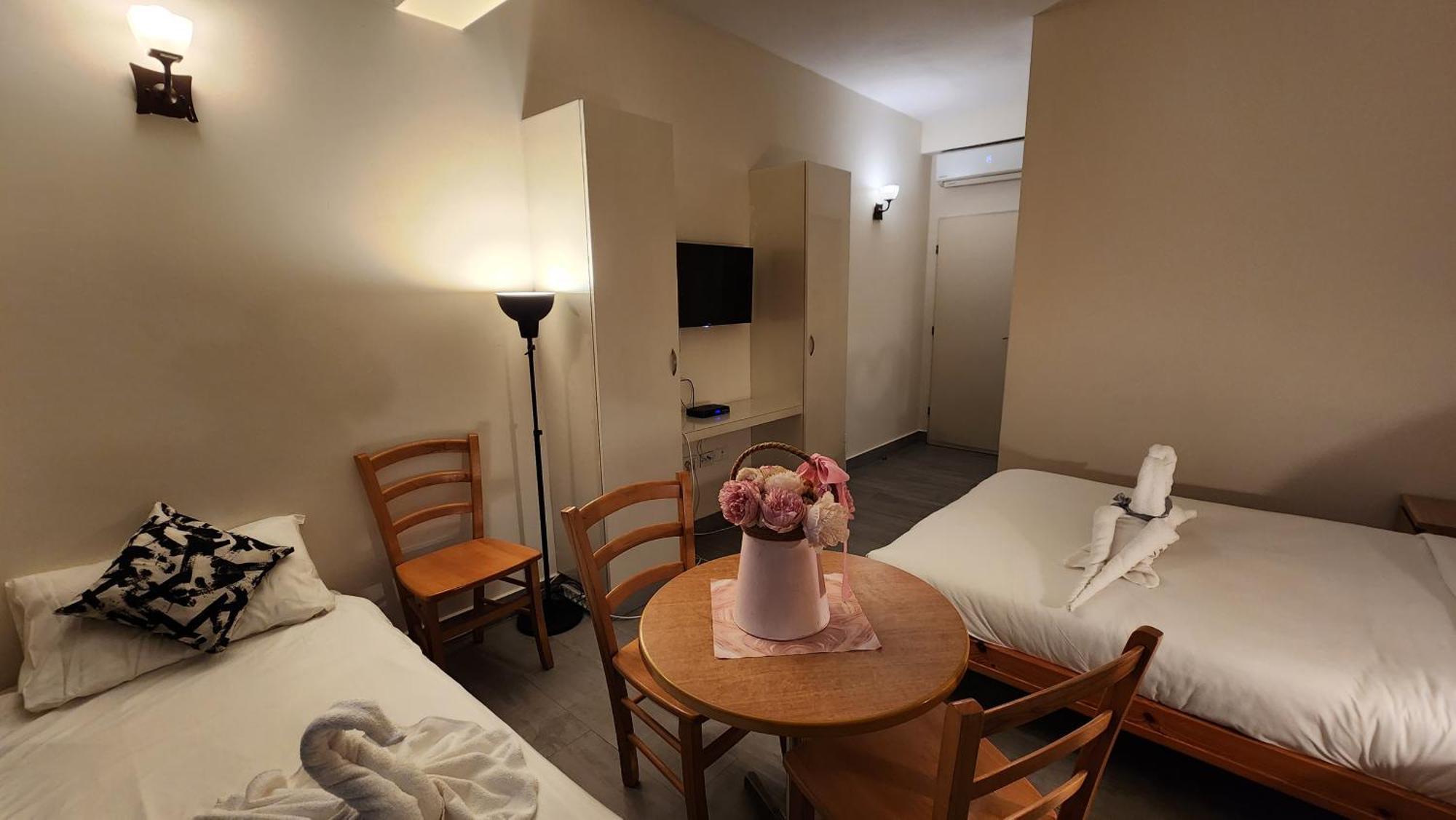David Hameleh House Lejlighedshotel Netanya Værelse billede