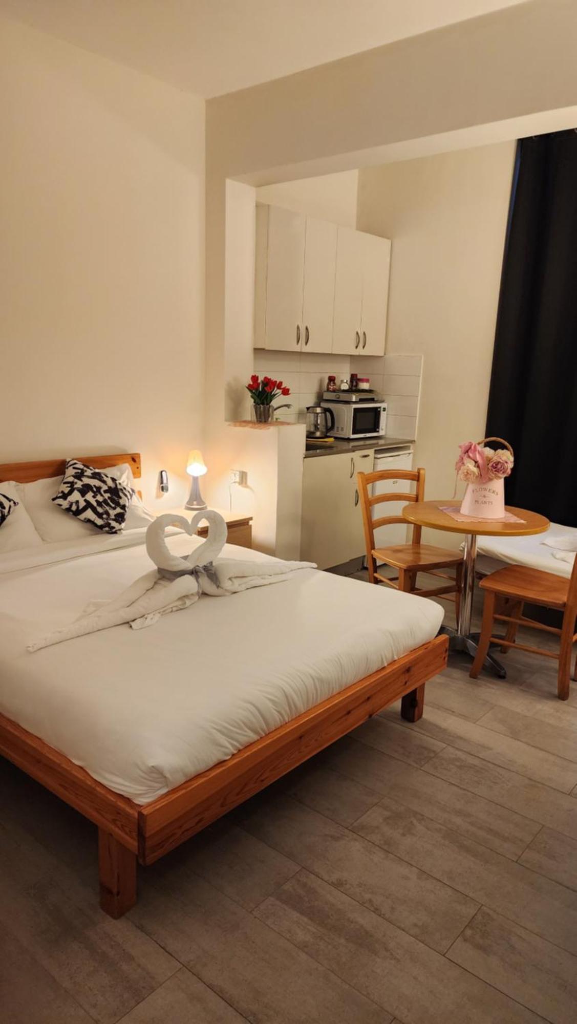 David Hameleh House Lejlighedshotel Netanya Værelse billede